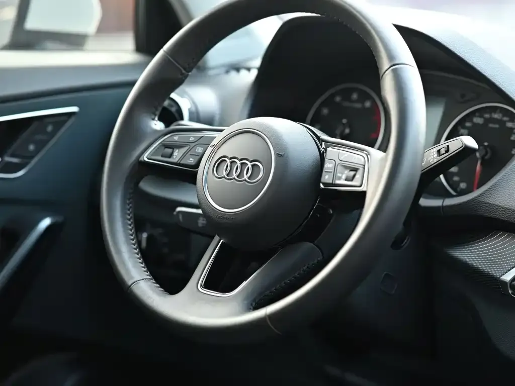 Audi Q2L 2021 из CN, фото 2