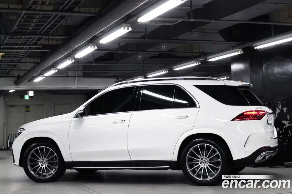Mercedes-Benz GLE-Class — фото 4