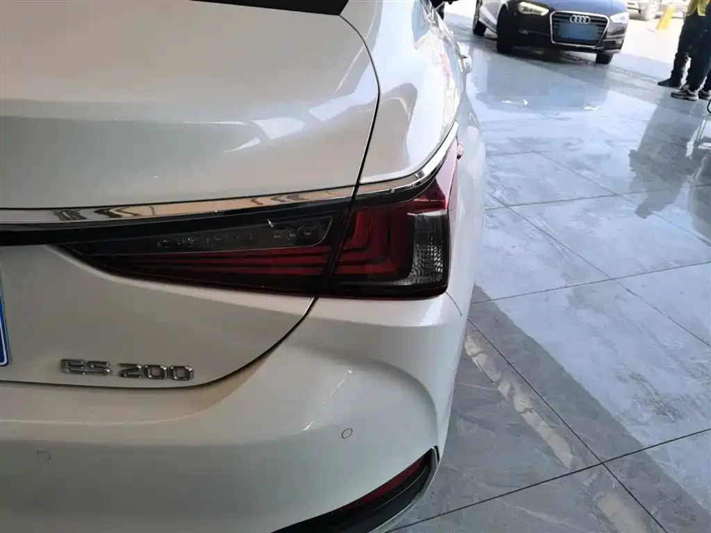 Lexus ES 2022 из CN, фото 3