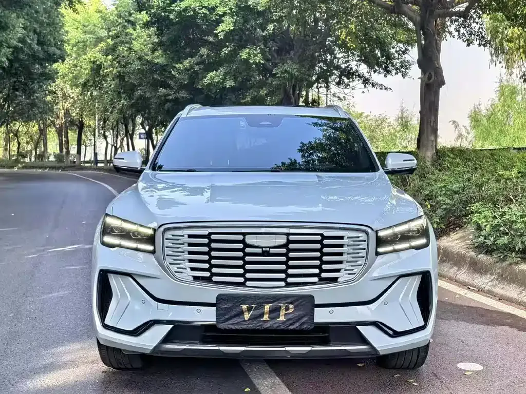 Geely Xingyue L — фото 1