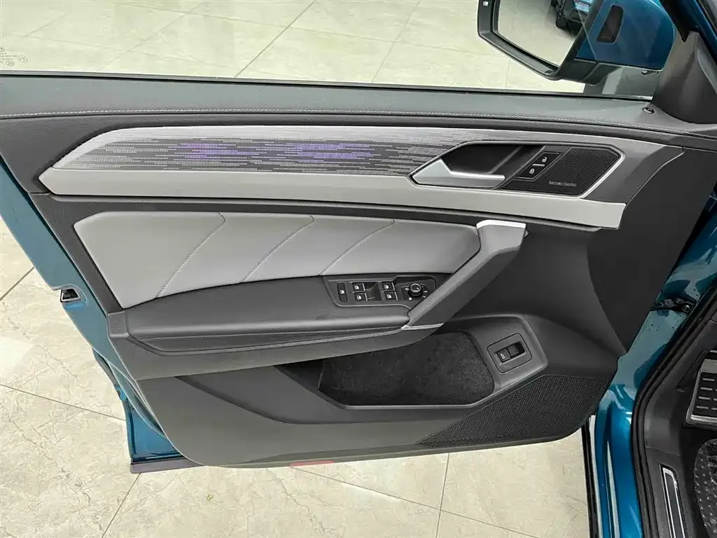 Volkswagen Tayron 2022 из CN, фото 10