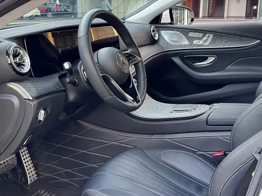 Mercedes-Benz CLS 2023 из CN, фото 2