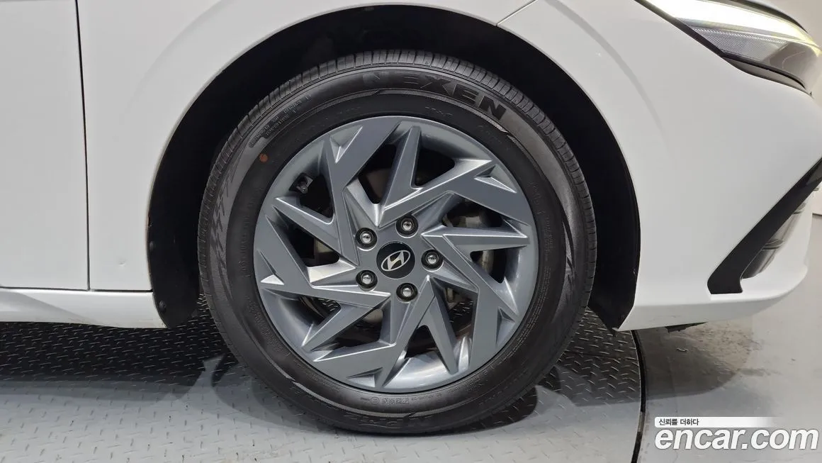 Hyundai AVANTE 2024 из KR, фото 4