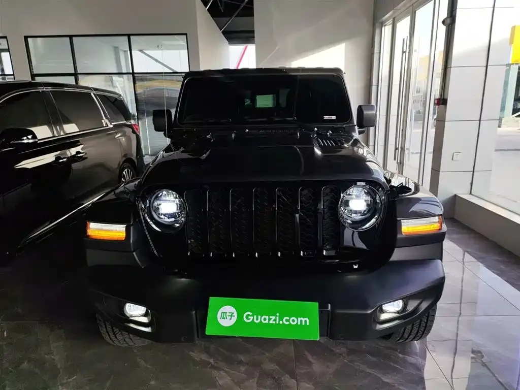 Jeep Gladiator 2023 из CN, фото 8