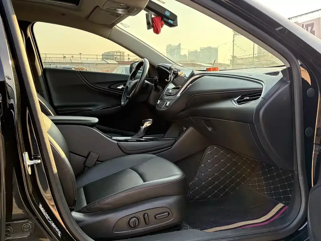Chevrolet Malibu XL 2021 из CN, фото 2