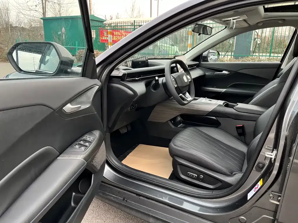 Changan Eado PHEV 2025 из CN, фото 7