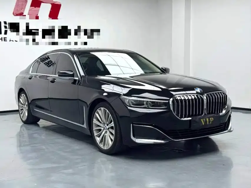 BMW 7 Series 2021 из CN, фото 4