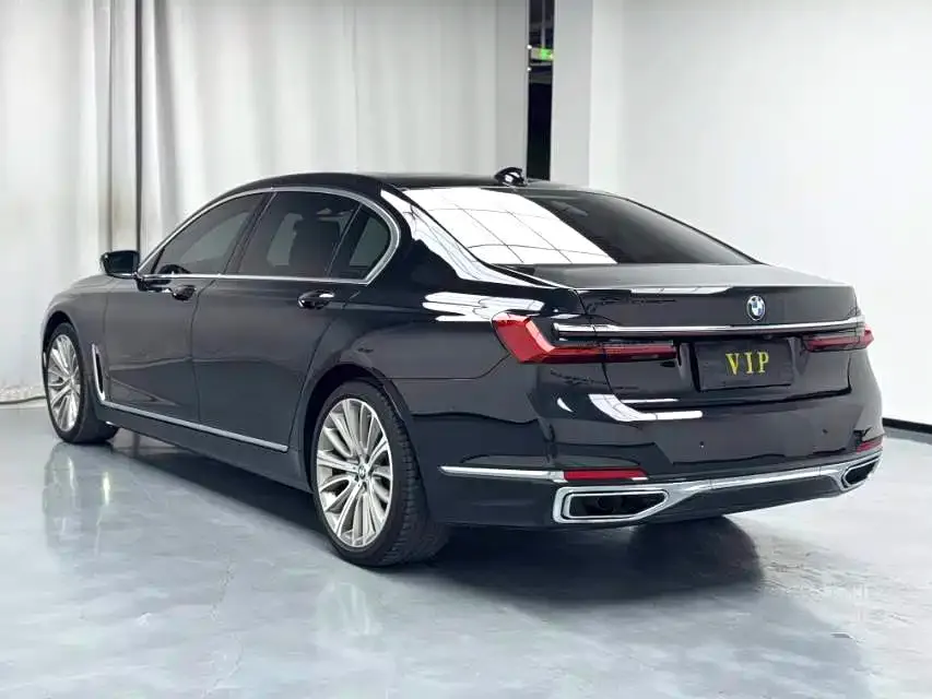 BMW 7 Series 2021 из CN, фото 5