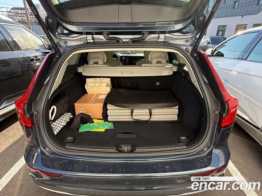 Volvo V60 2025 из KR, фото 7