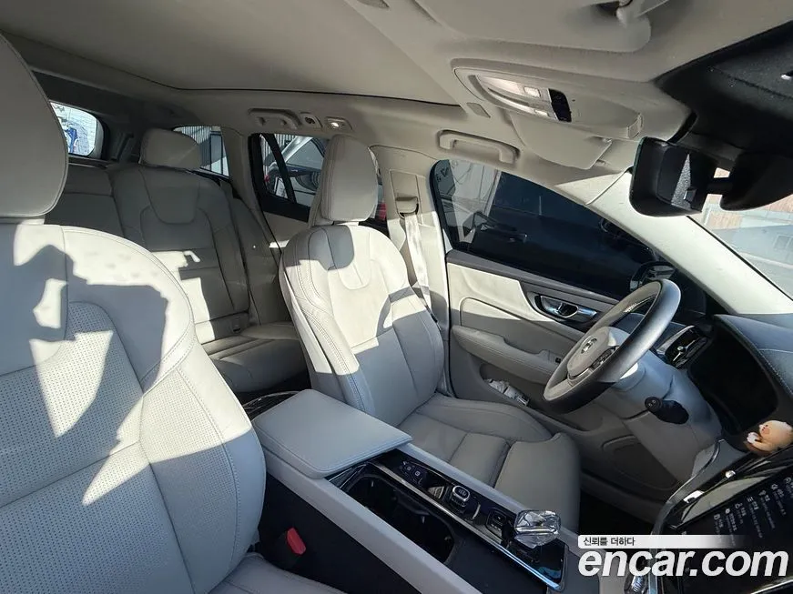 Volvo V60 2025 из KR, фото 4