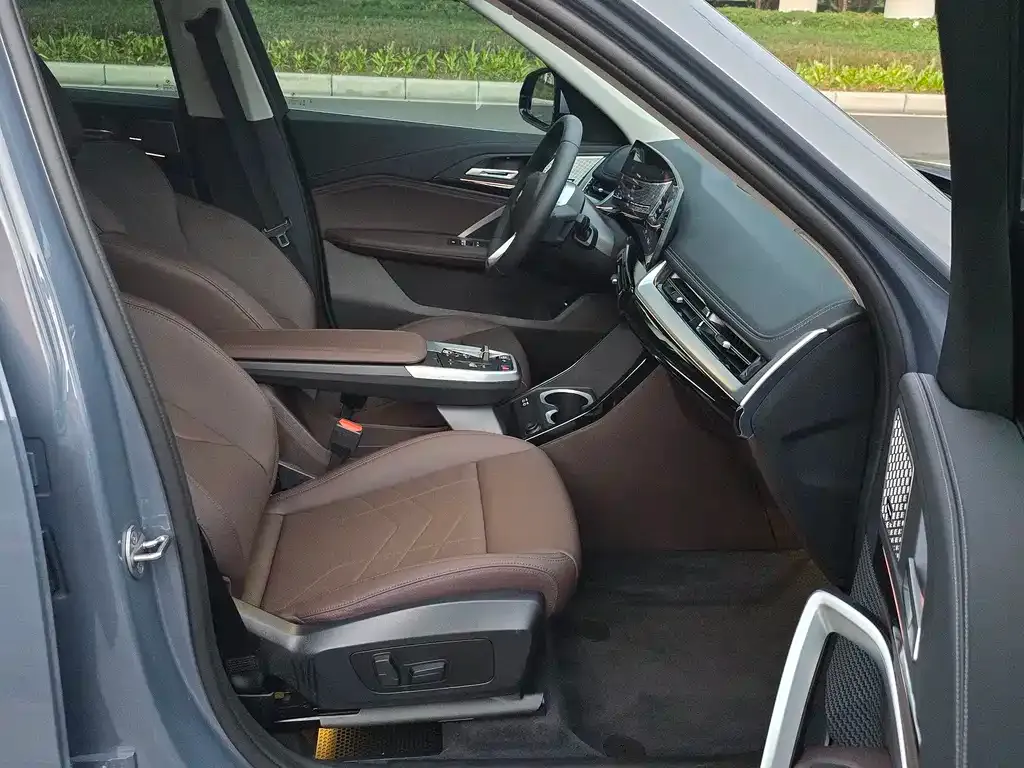 BMW X1 2024 из CN, фото 6