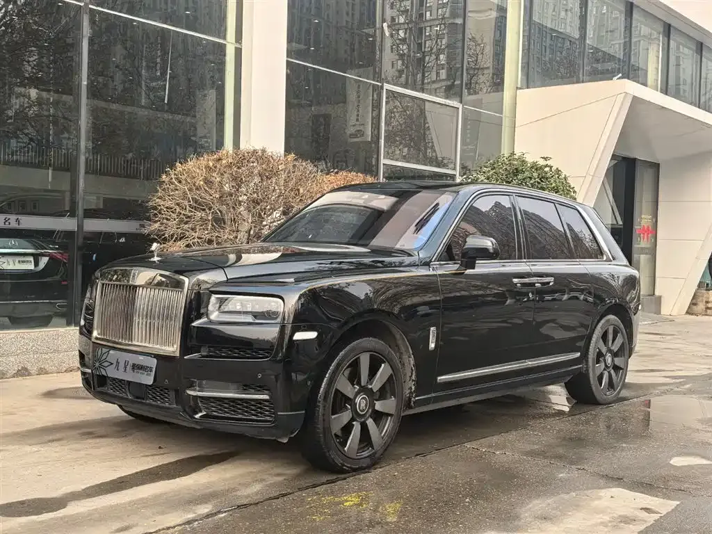 Rolls-Royce Cullinan 2023 из CN, фото 1