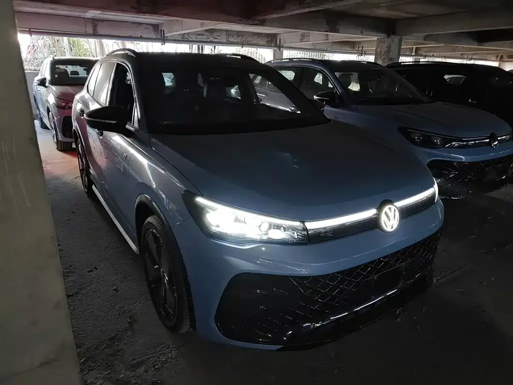 Volkswagen Tiguan L 2024 из CN, фото 4