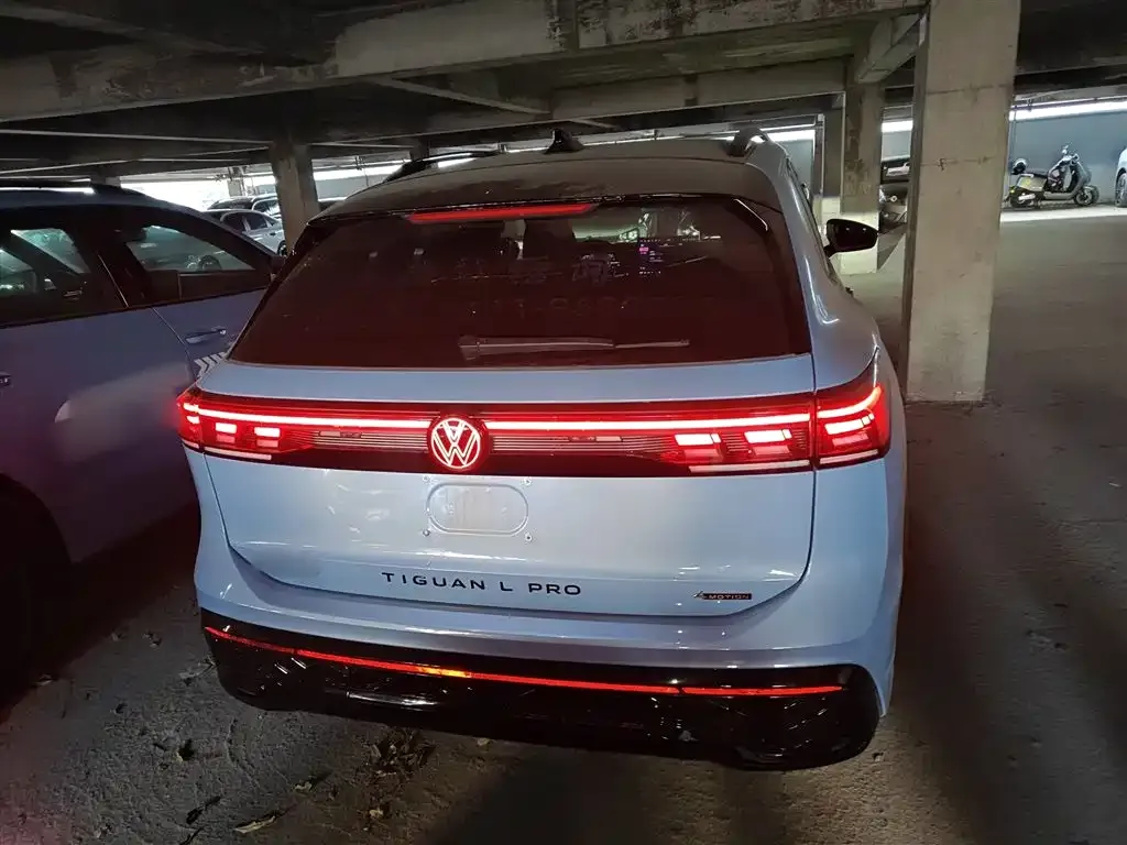 Volkswagen Tiguan L 2024 из CN, фото 10