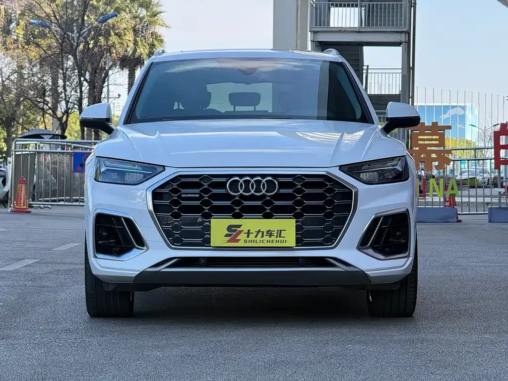 Audi Q5L 2022 из CN, фото 9