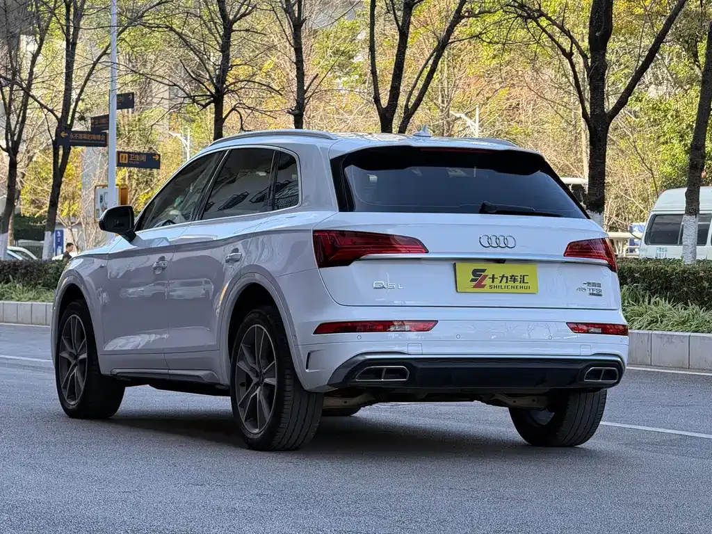 Audi Q5L 2022 из CN, фото 8