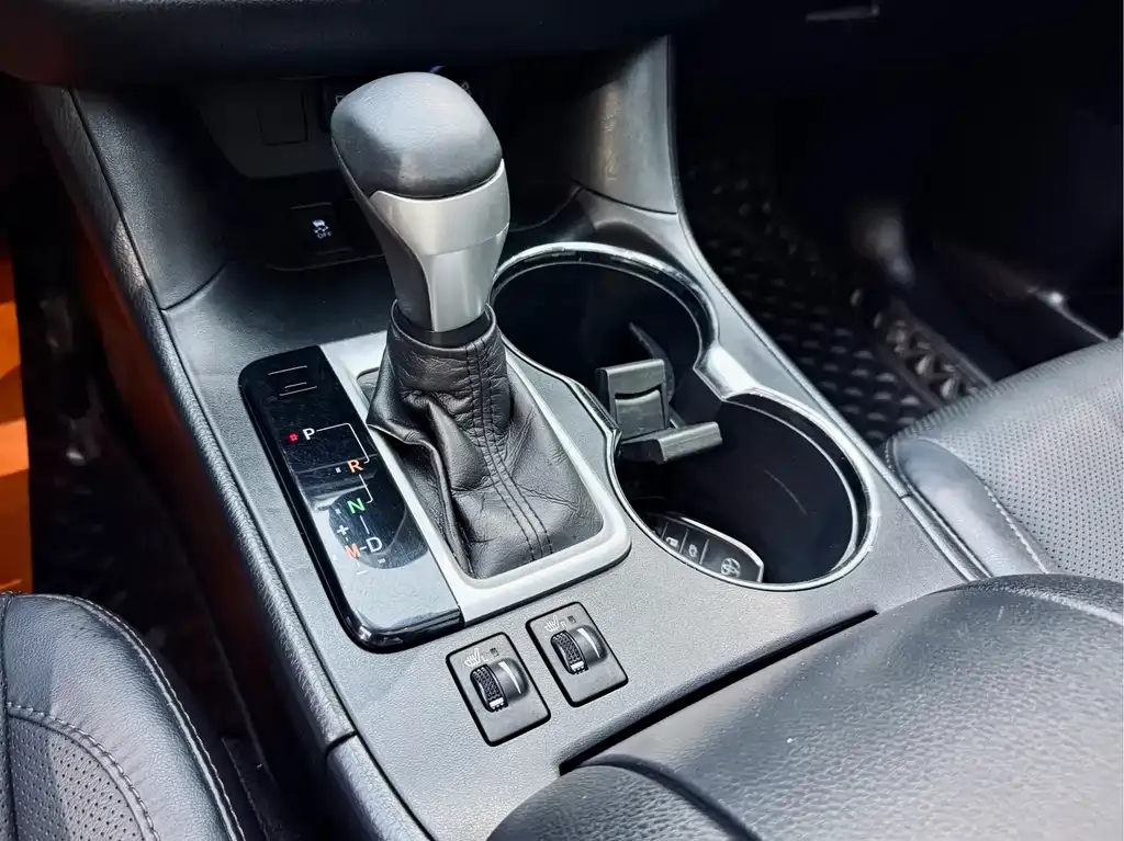 Toyota Highlander 2021 из CN, фото 9
