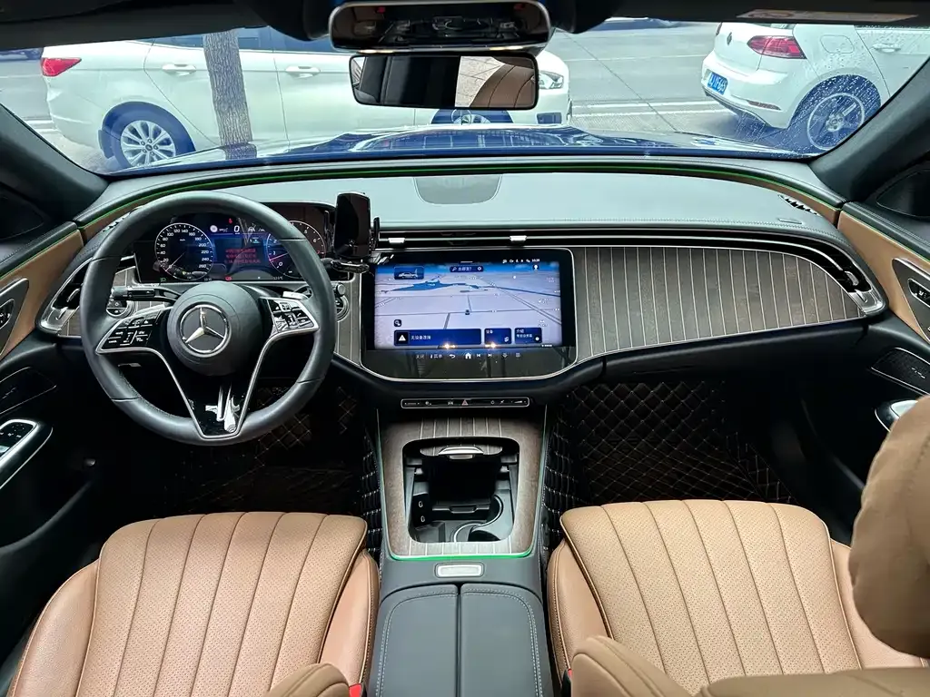 Mercedes-Benz E-Class 2024 из CN, фото 2