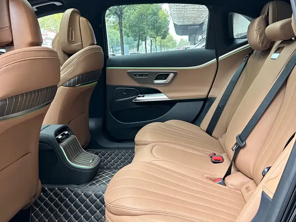 Mercedes-Benz E-Class 2024 из CN, фото 6