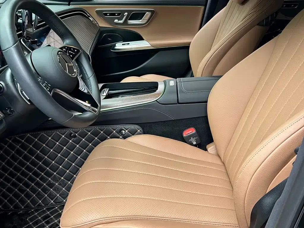 Mercedes-Benz E-Class 2024 из CN, фото 3