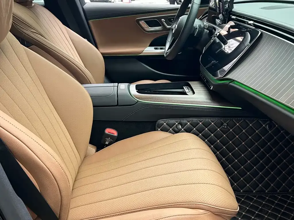 Mercedes-Benz E-Class 2024 из CN, фото 5