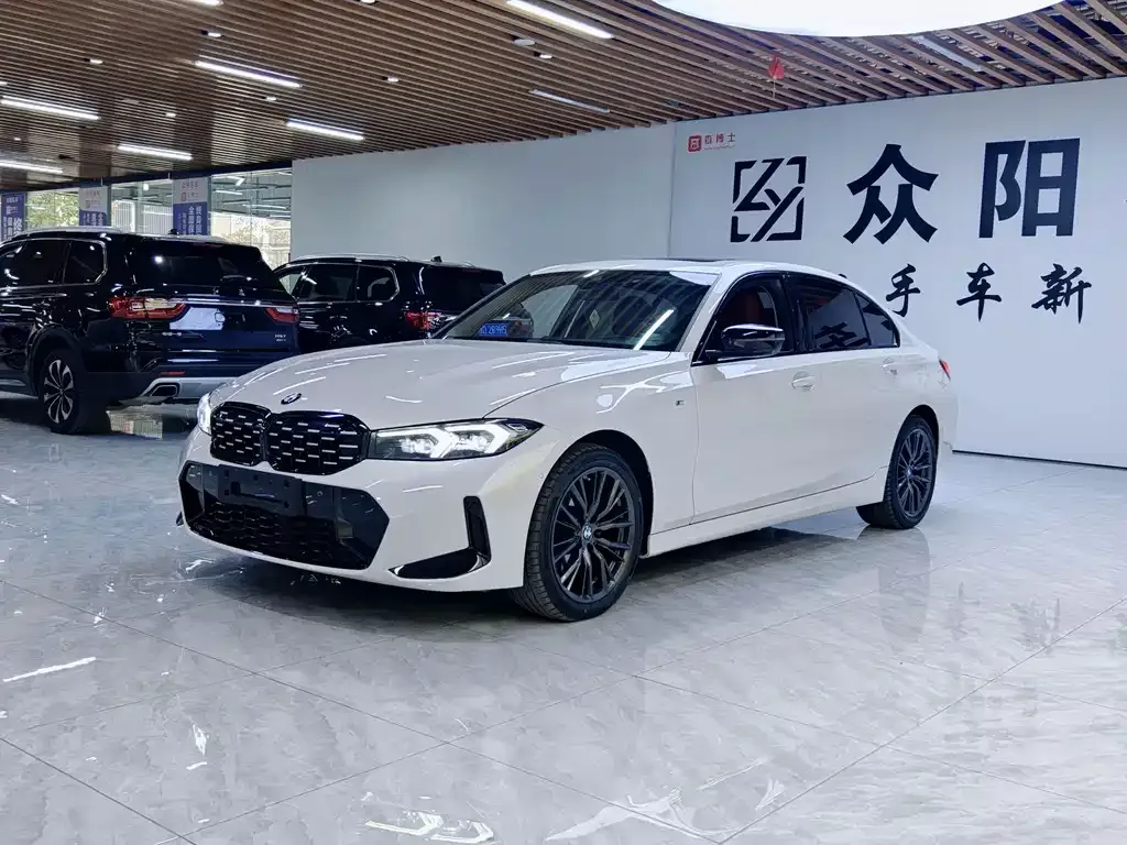 BMW 3 Series 2024 из CN, фото 1