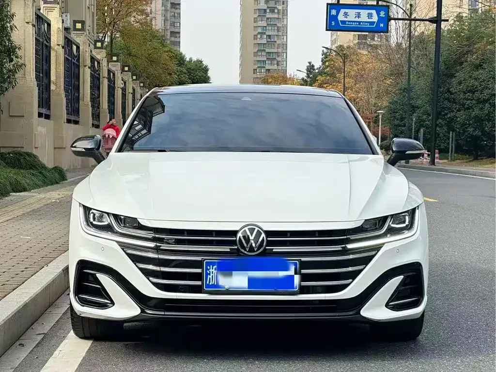 Volkswagen CC 2022 из CN, фото 8