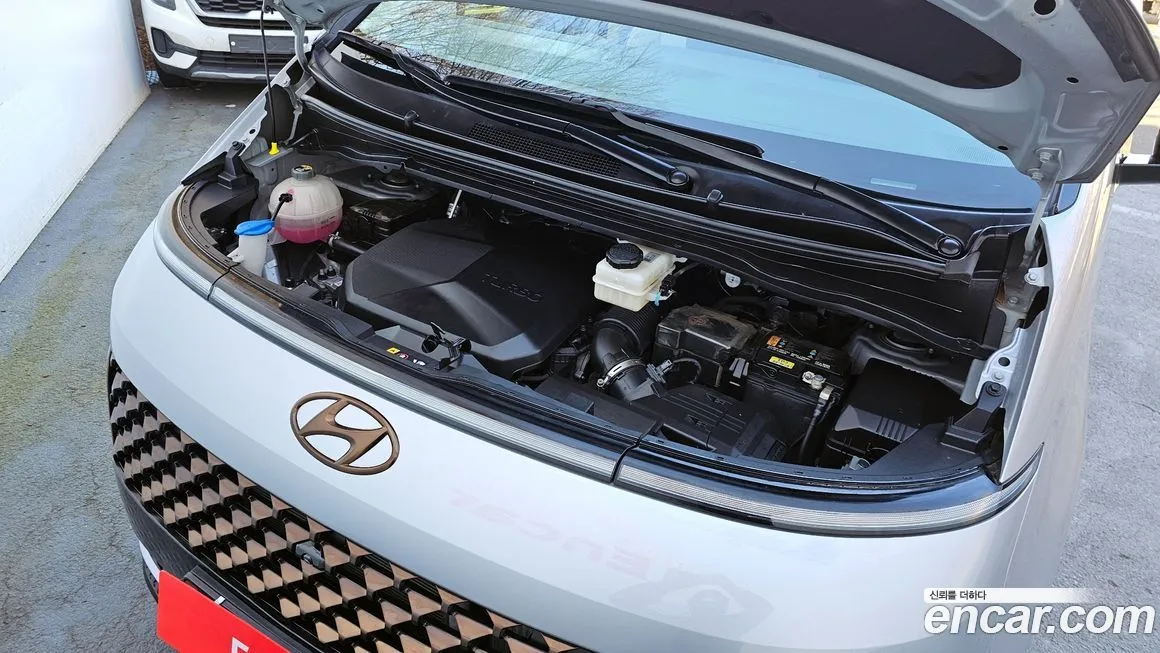 Hyundai Staria 2023 из KR, фото 6