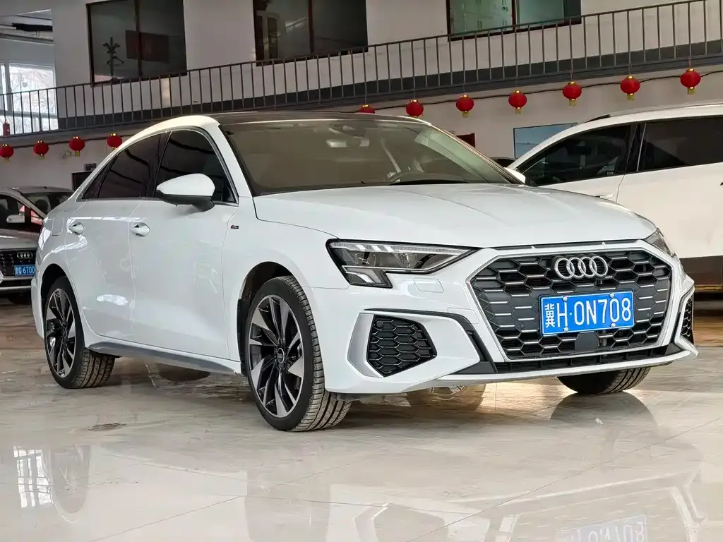 Audi A3 2023 из CN, фото 8