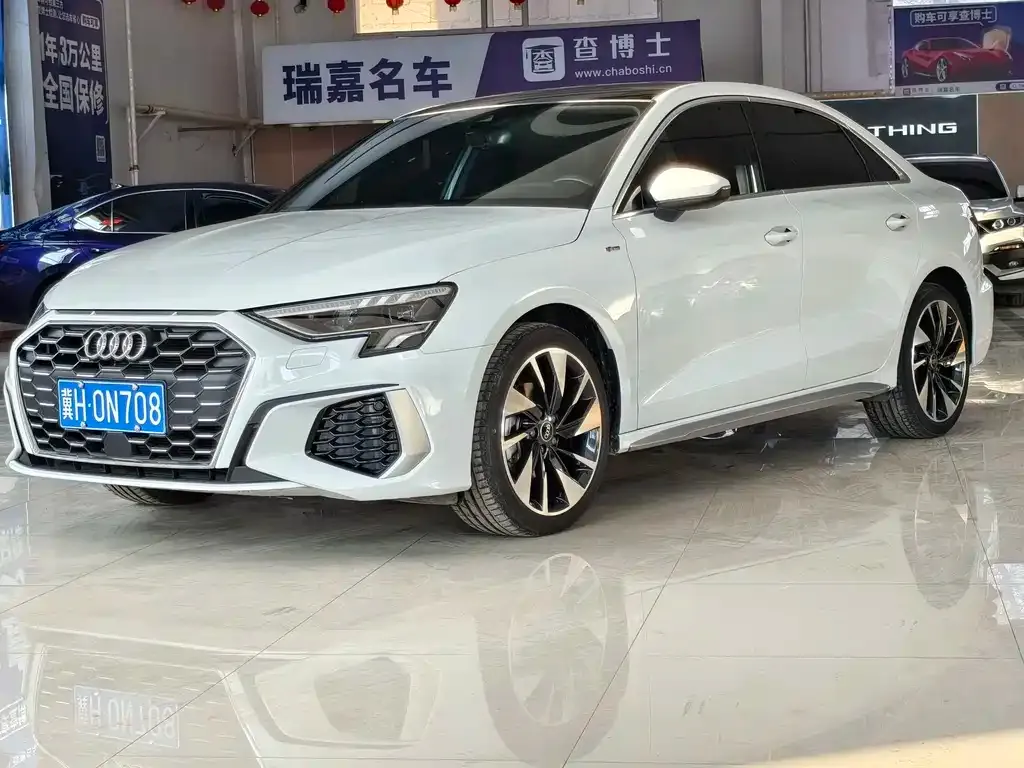 Audi A3 2023 из CN, фото 7