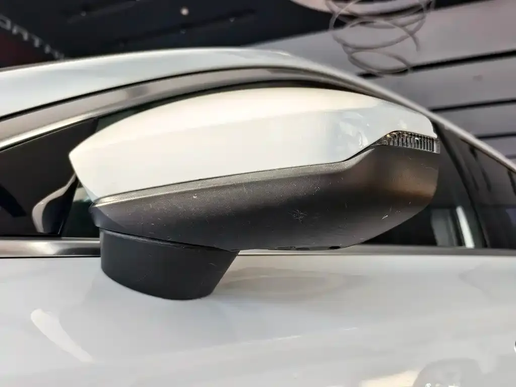 Audi A3 2023 из CN, фото 2