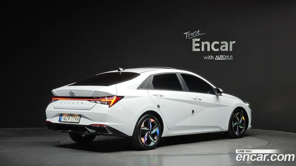 Hyundai AVANTE — фото 2