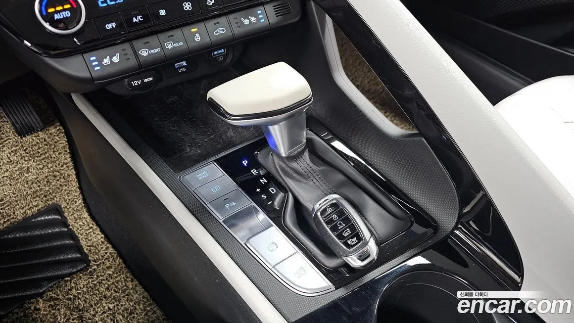 Hyundai AVANTE — фото 9