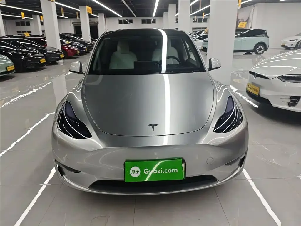 Tesla Model Y 2024 из CN, фото 9