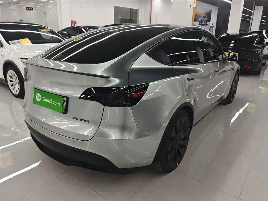 Tesla Model Y 2024 из CN, фото 10
