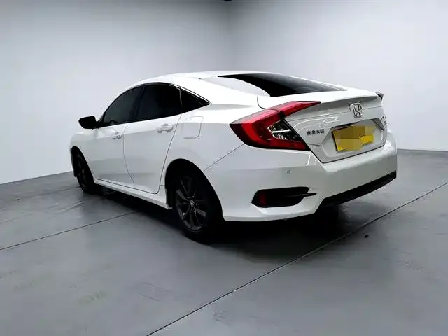 Honda Civic 2021 из CN, фото 4