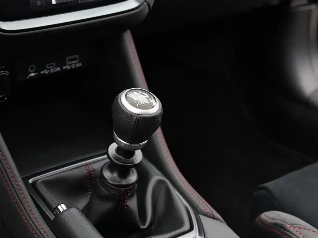 Subaru WRX 2025 из CN, фото 2