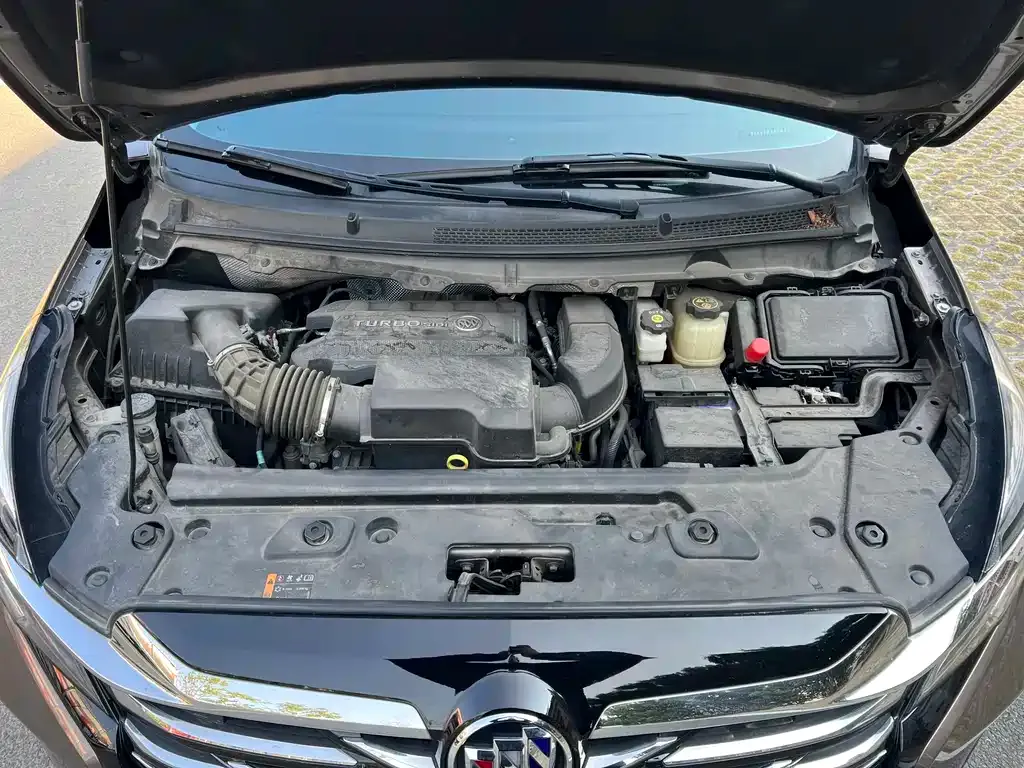 Buick GL8 2022 из CN, фото 10