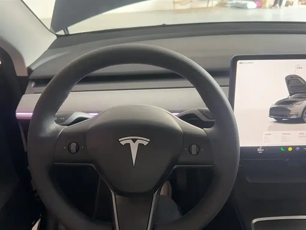 Tesla Model Y 2024 из CN, фото 2