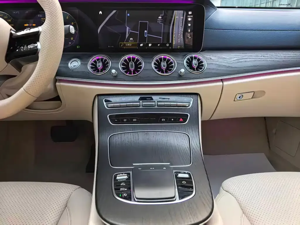 Mercedes-Benz E-Class 2022 из CN, фото 7