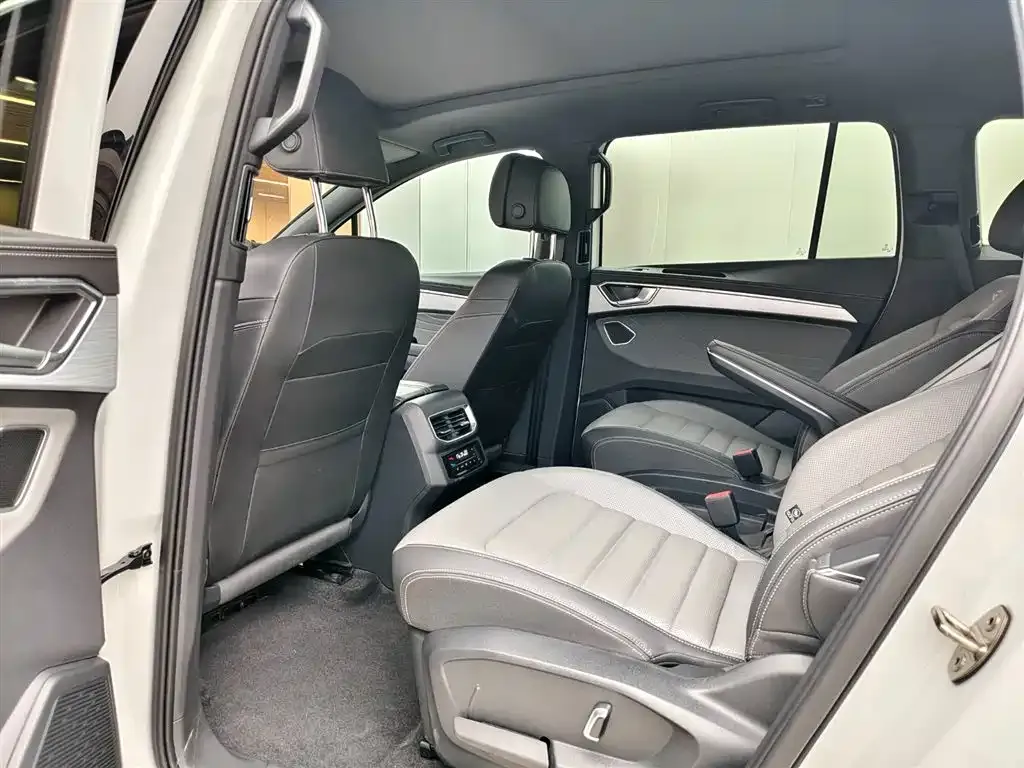 Volkswagen Talagon 2024 из CN, фото 5