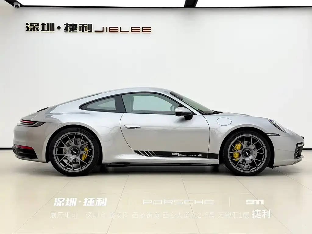 Porsche 911 2023 из CN, фото 2