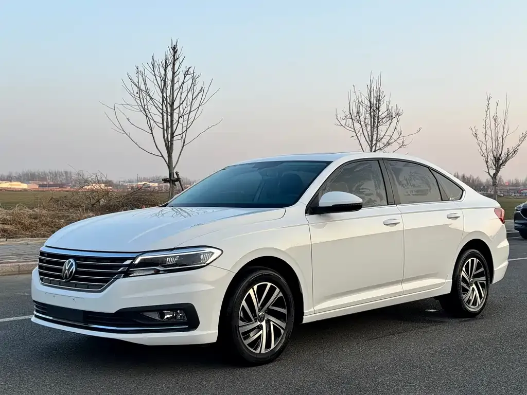 Volkswagen Lavida 2022 из CN, фото 1