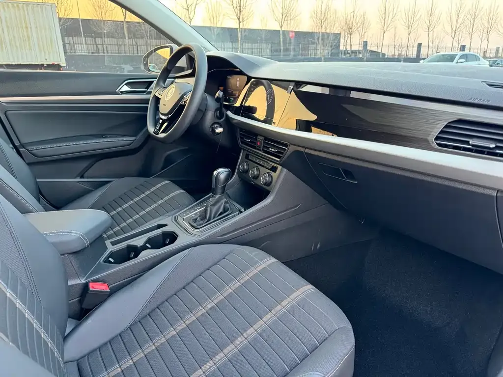 Volkswagen Lavida 2022 из CN, фото 8