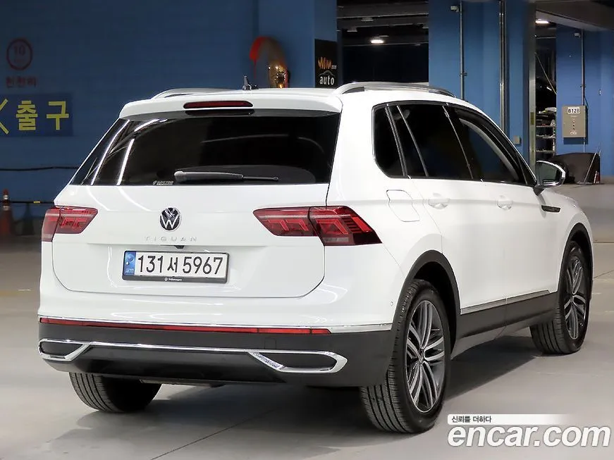 Volkswagen Tiguan — фото 4