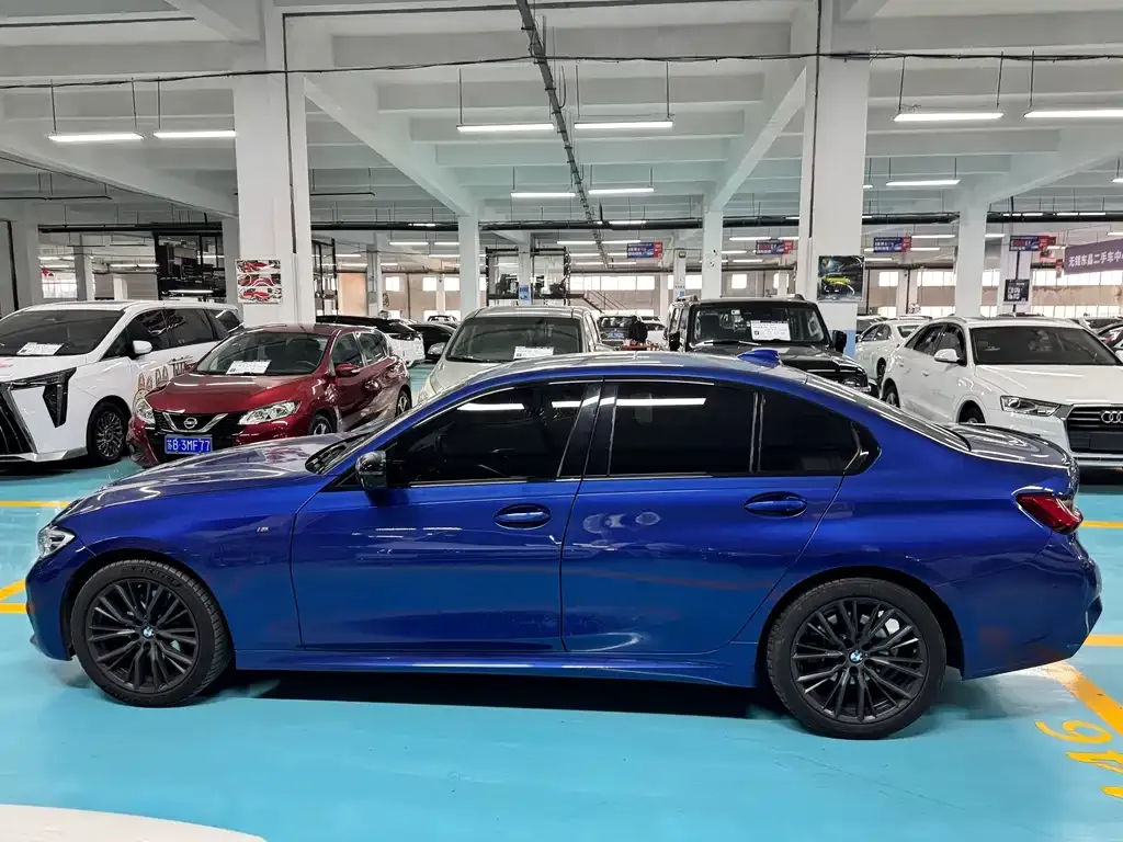 BMW 3 Series 2021 из CN, фото 10