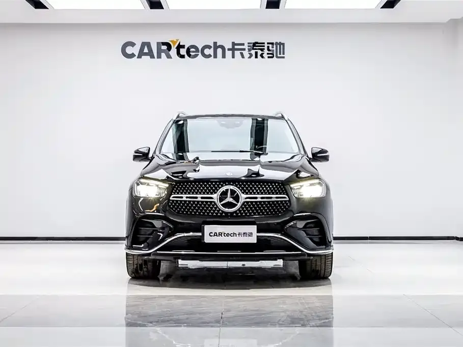 Mercedes-Benz GLE — фото 1
