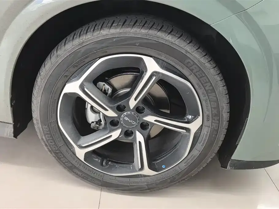 BYD Seal 06GT — фото 3
