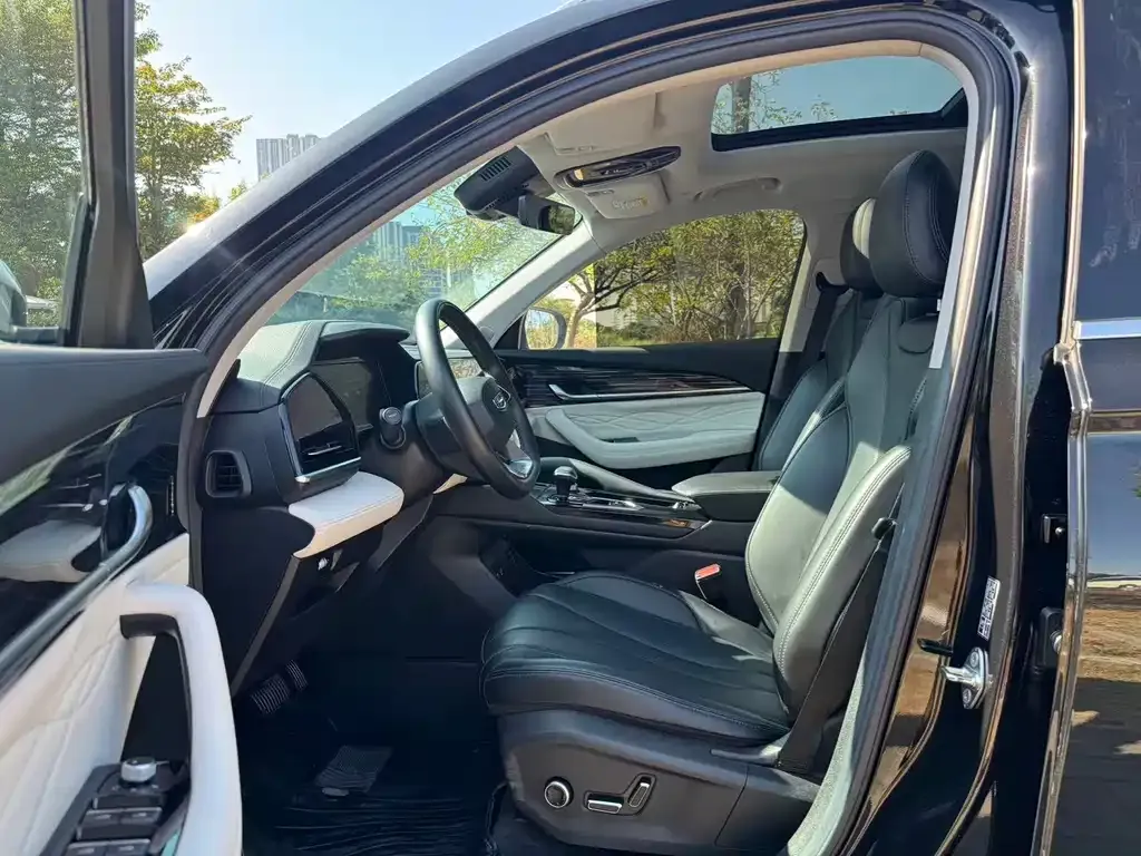 Geely Xingyue L 2023 из CN, фото 4