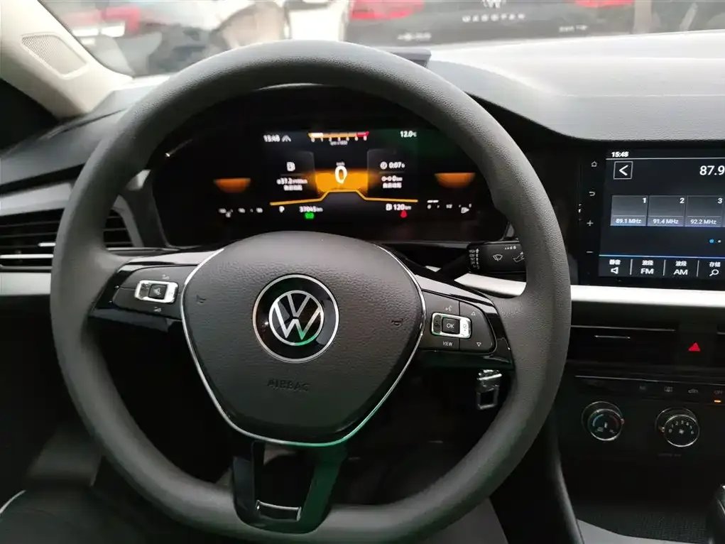 Volkswagen Lavida 2021 из CN, фото 10
